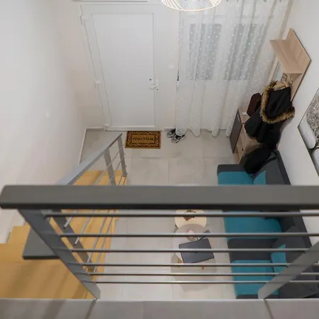 Апартаменты Freedom's Loft *