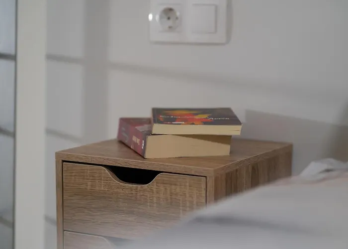 Freedom's Loft * Волос