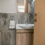 Freedom's Loft * Volos